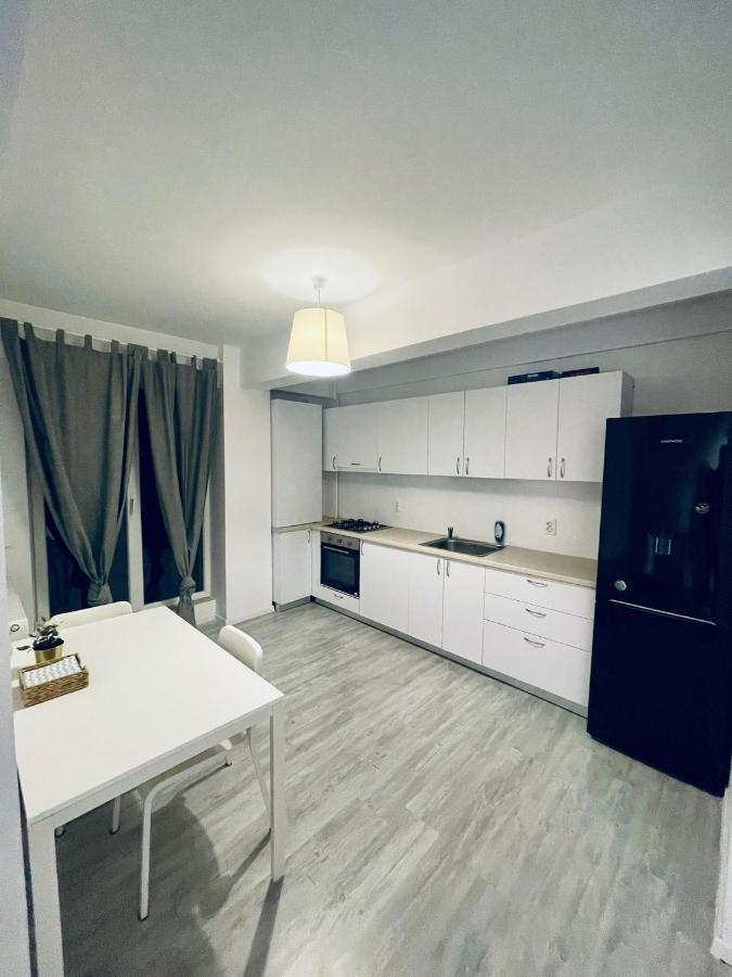 Santorini Residence Apartment Отопени Экстерьер фото